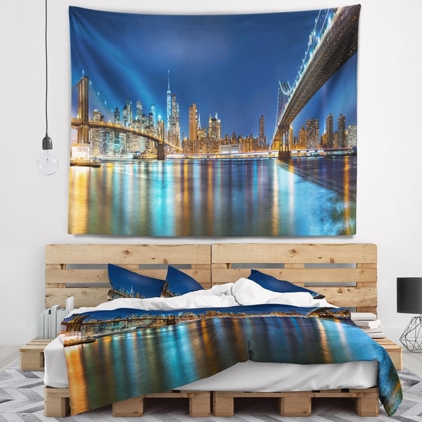 Designart 'Discontinued product' Cityscape Wall Tapestry
