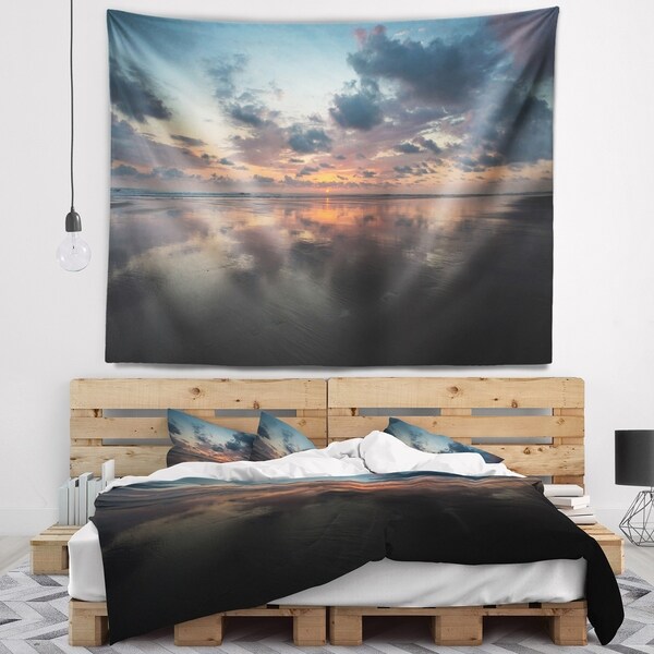 Designart 'Matapalo in Costa Rica Beach Sunset' Seascape Wall Tapestry