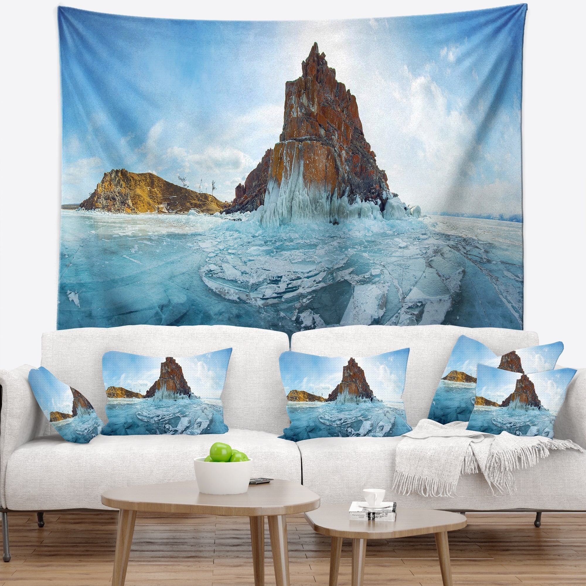 Designart 'Ice and Rocks of Lake Baikal' Seascape Wall Tapestry - Bed ...