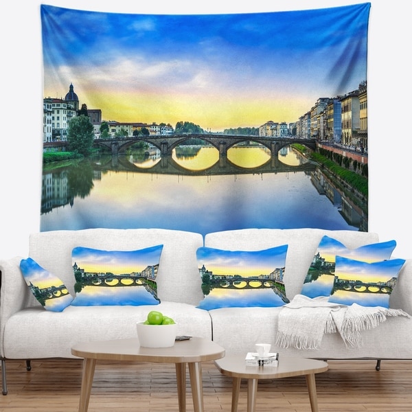 Designart 'Carraia Medieval Bridge on Arno River' Beach Photo Wall Tapestry