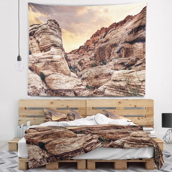 Designart 'Scenic Red Rock Canyon in Nevada' Landscape Wall Tapestry