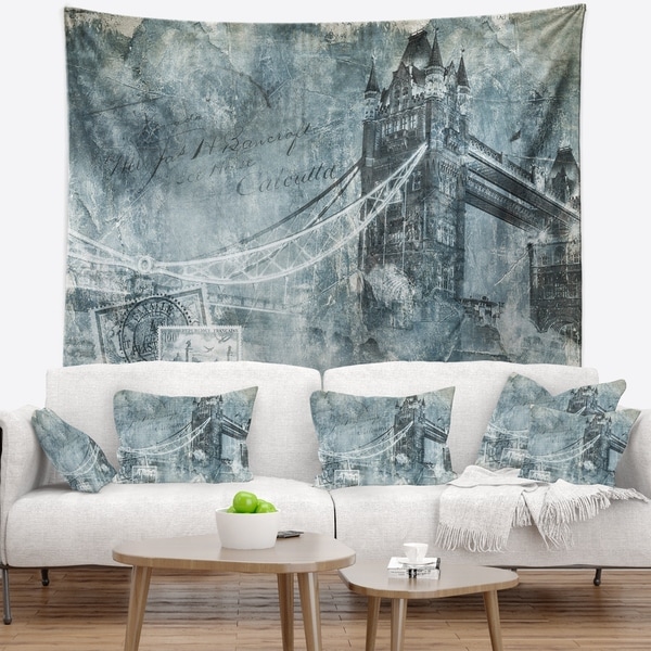 Designart 'Tower Bridge London' Contemporary Wall Tapestry