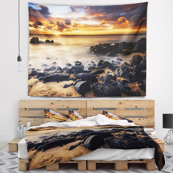 Designart 'Beautiful Sunset at Philip Island' Landscape Wall Tapestry
