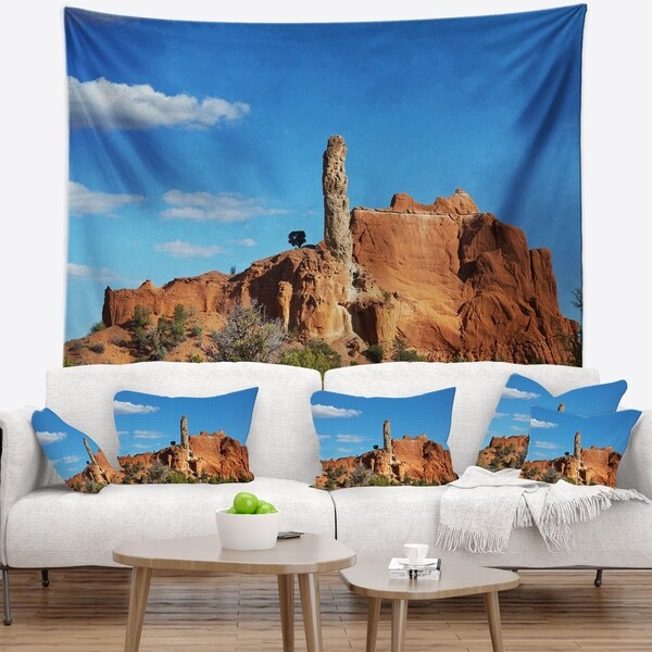Designart 'Kodachrome State Park USA' Modern Landscape Wall Tapestry