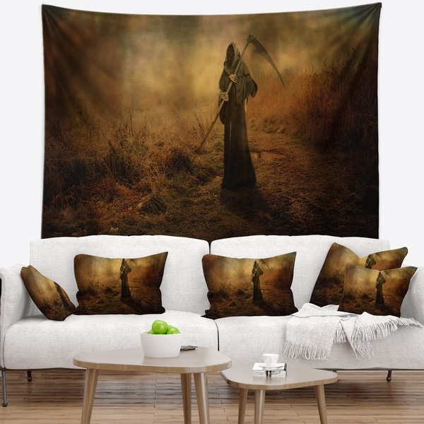 Designart 'Unexpected Death' Abstract Wall Tapestry