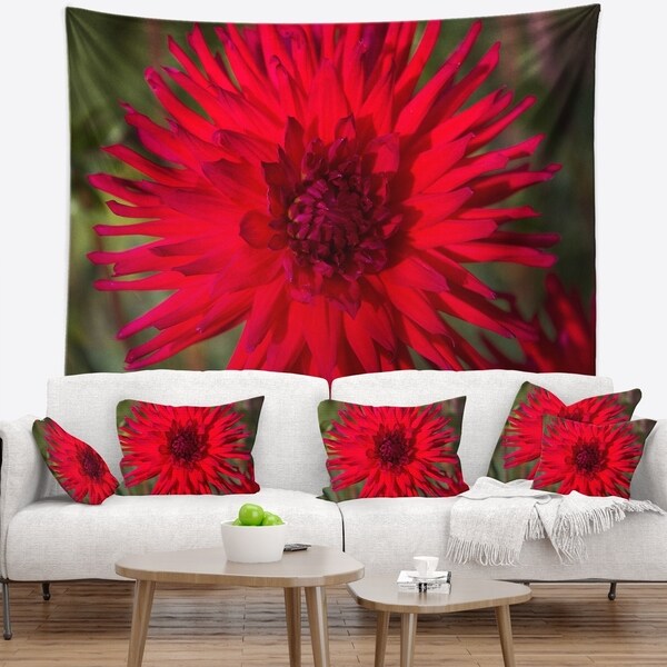 Designart 'Discontinued product' Flowers Wall Tapestrywork
