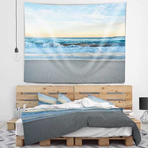 Designart Blue Splashing Scene Beach Seashore Wall Tapestry On Sale Overstock 20924628