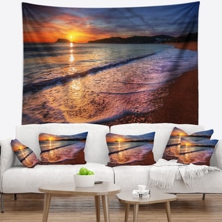 Designart 'Foaming Waves at Beautiful Sunset' Seashore Wall Tapestry ...