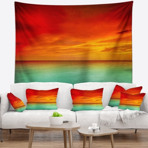 Designart 'Discontinued product' Modern Seashore Wall Tapestry