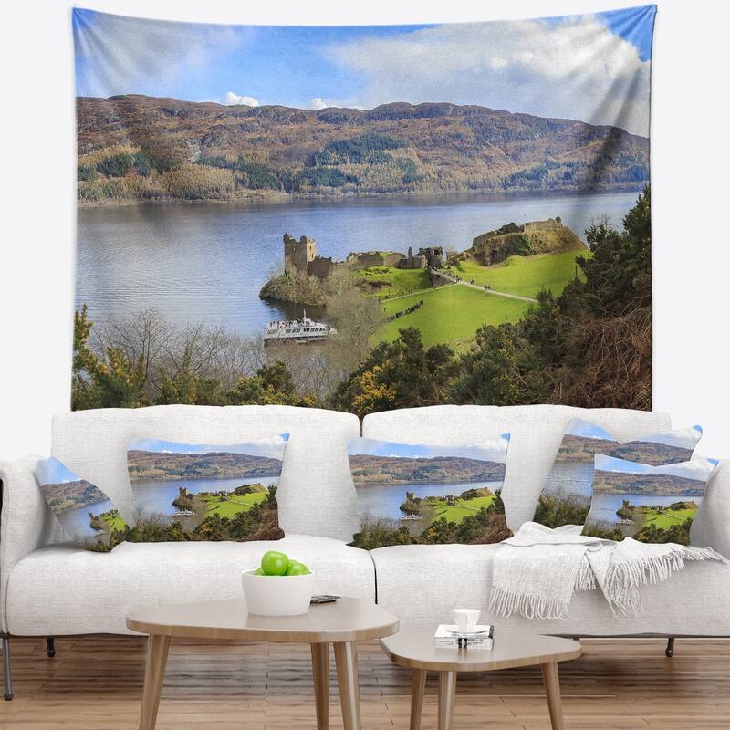 Designart 'Lago Ness and Urquhart Castle' Landscape Wall Tapestry - Bed ...