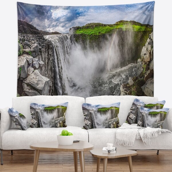 Designart 'Discontinued product' Landscape Wall Tapestry