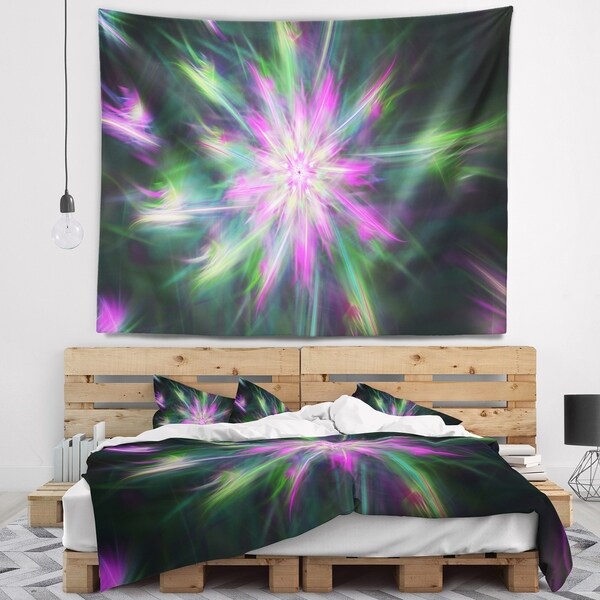 Designart 'Green Fractal Shining Bright Star' Abstract Wall Tapestry