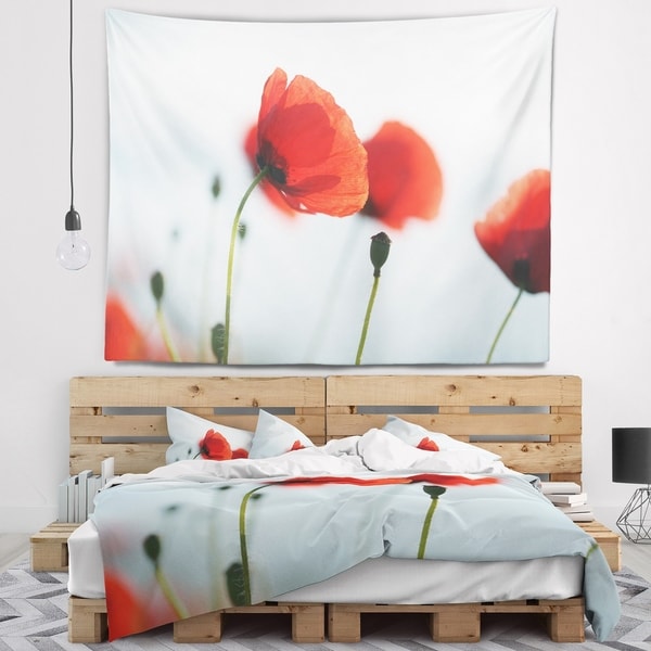 Designart 'Poppies on Background of Sea' Floral Wall Tapestry
