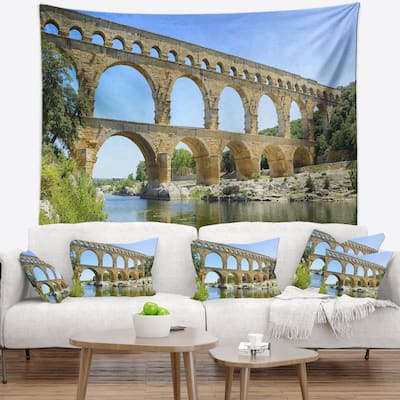 Designart 'Roman Aqueduct Bridge in France' Bridge Wall Tapestry