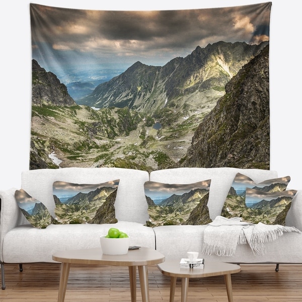 Designart 'Tatra Mountains from Hiking Trail' Landscape Photo Wall Tapestry