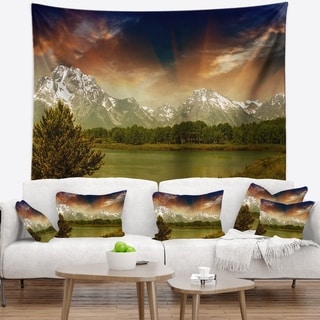 Designart 'Grand Teton National Park' Landscape Wall Tapestry - Bed ...