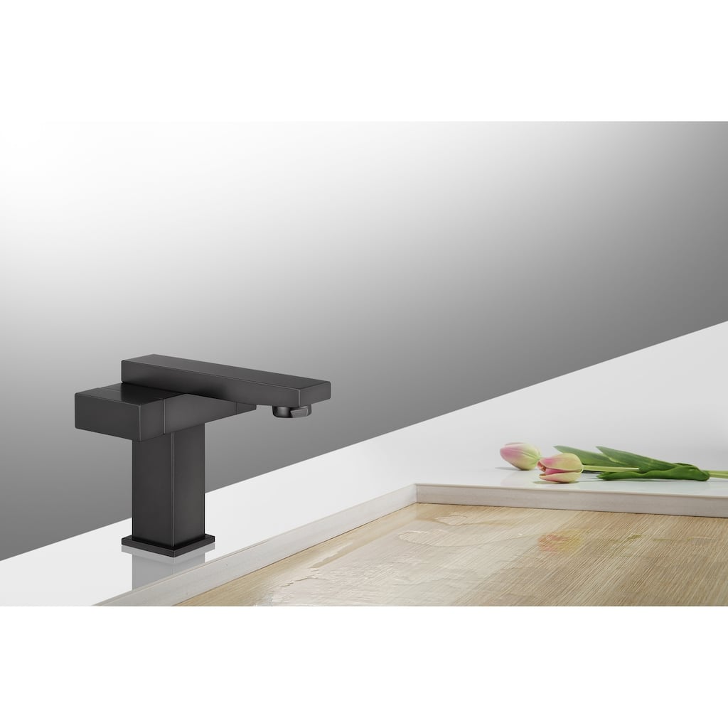 Legion Furniture cUPC Faucet with Drain