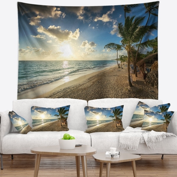 Designart Beautiful Caribbean Vacation Beach Beach Wall Tapestry