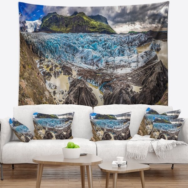 Designart 'Discontinued product' Landscape Wall Tapestry