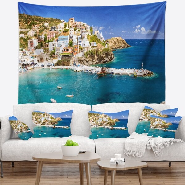 Designart 'Harbor with Vessels and Boats' Seascape Wall Tapestry