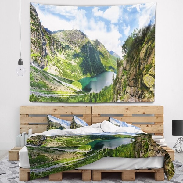 Designart 'Incredible View of Tatra Mountains' Landscape Wall Tapestry