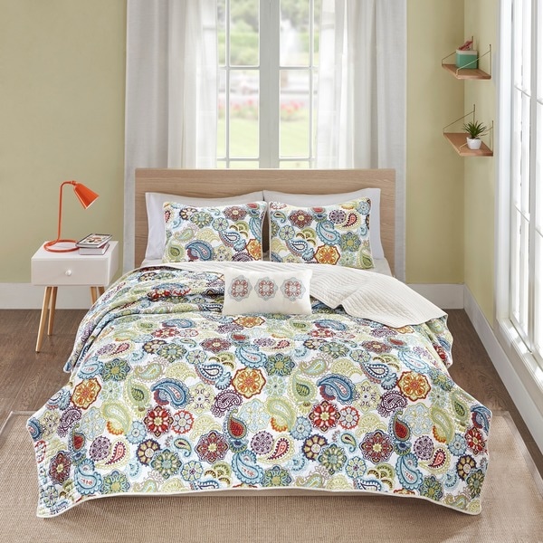 The Curated Nomad Stanyan Multi Paisley Quilted Coverlet Set