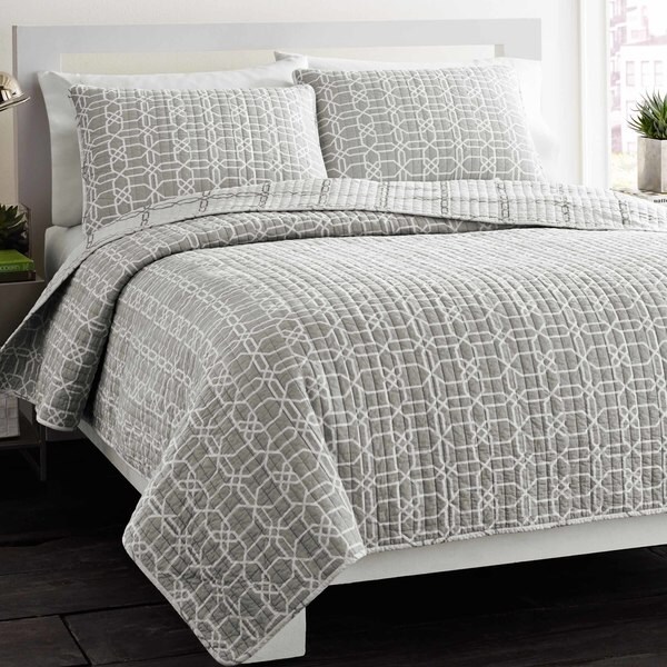 Carson Carrington Harstad Puzzle Grey Reversible 3-piece Cotton Quilt Set
