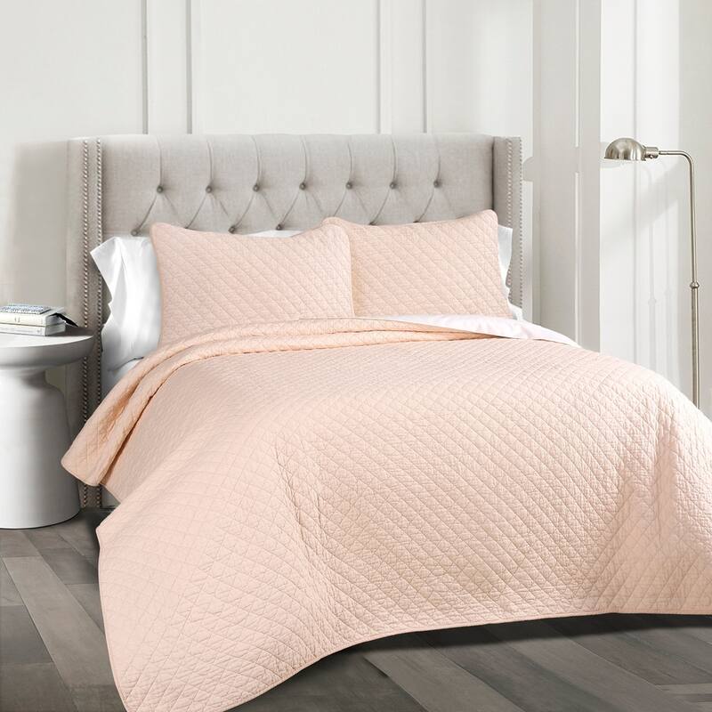 Copper Grove Balm Diamond Oversized Cotton 3-piece Quilt Set - Blush - Queen - 3 Piece