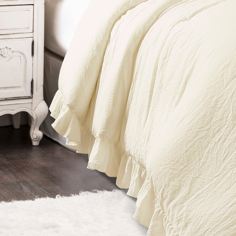 Reyna Ruffled Shabby-chic Comforter Set 