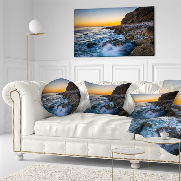 Designart 'Crashing Waves at Pelican Cove' Seascape Throw Pillow