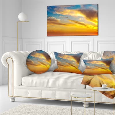 Designart 'Amazing Golden Sky at Sunset' Modern Seashore Throw Pillow
