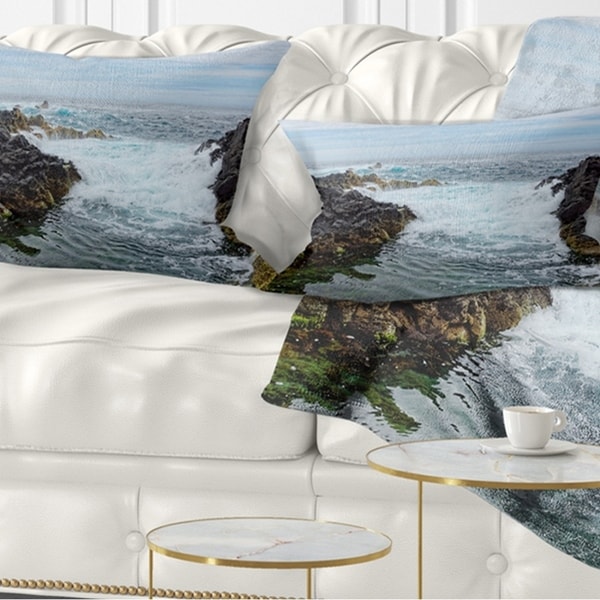 Designart 'Splashing Waters to Mossy Rock' Seashore Throw Pillow