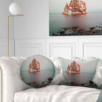 Designart 'Rock Sea Symbol in Iceland' Seashore Throw Pillow