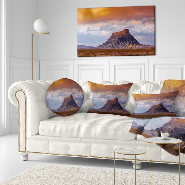 Designart Factory Buttle Utah Panorama Landscape Printed Throw Pillow On Sale Overstock 20945217