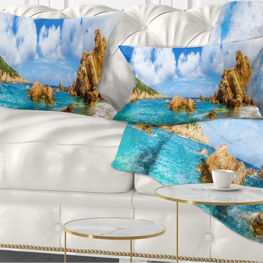 Designart 'Costa Paradise Panorama' Seashore Photo Throw