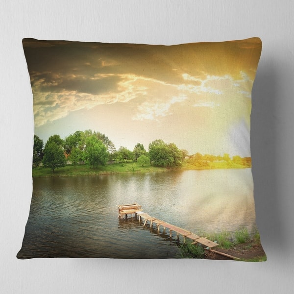 Designart Lake Under Evening Sun Landscape Photo Throw Pillow On Sale Overstock 20946996