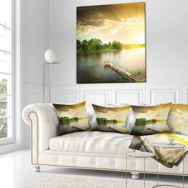 Designart Lake Under Evening Sun Landscape Photo Throw Pillow On Sale Overstock 20946996