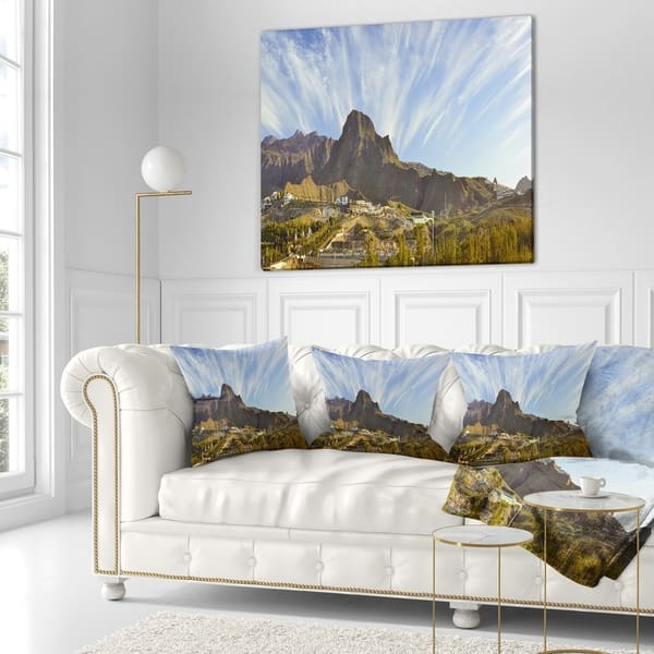 https://ak1.ostkcdn.com/images/products/20948529/Designart-Sunrise-over-EI-Teide-National-Park-Landscape-Printed-Throw-Pillow-132f9d0f-9a45-409c-aa27-874c8a54d59c_600.jpg?impolicy=medium