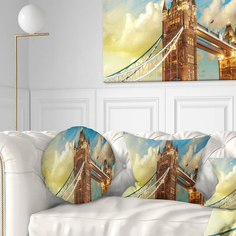 Designart 'Tower Bridge London at Sunset' Cityscape Photo Throw Pillow - Round - 20 inches round - Large