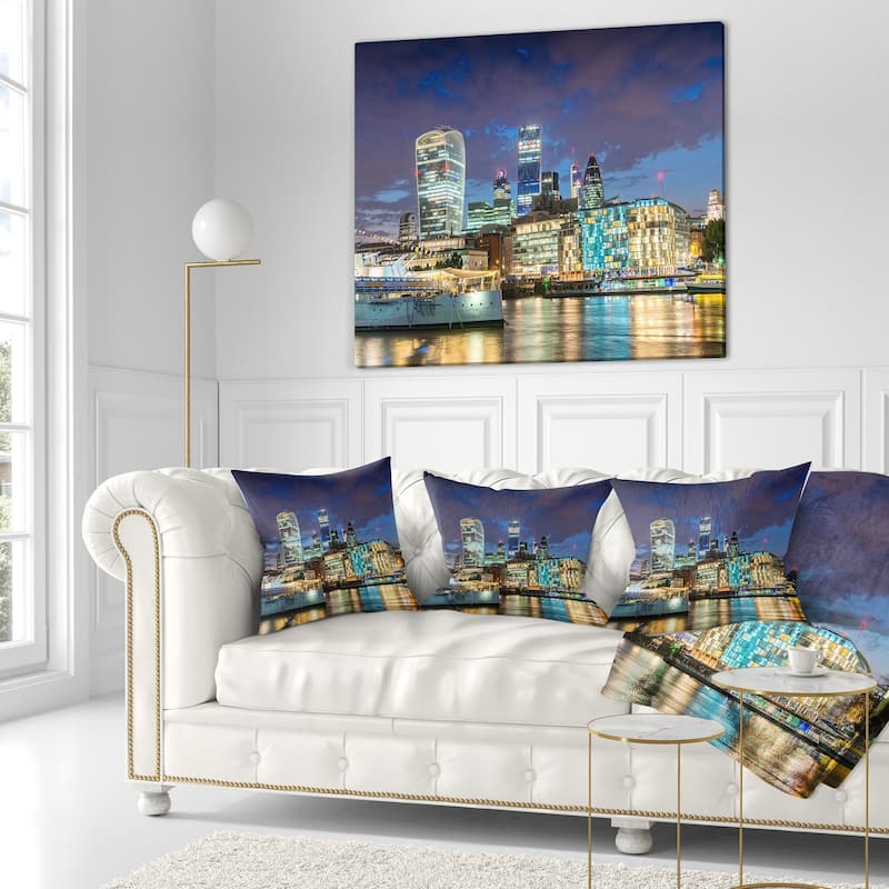 Designart 'thames River At Night' Cityscape Photography Throw Pillow 