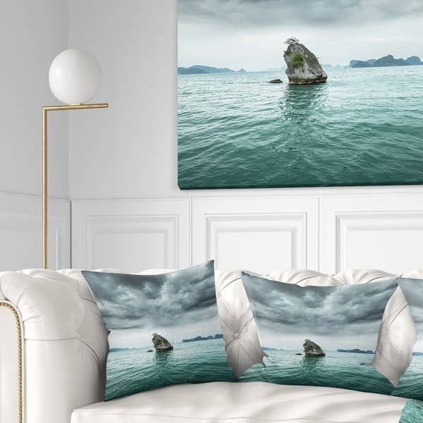 Designart Island Rock In Halong Bay Vietnam Seashore Throw Pillow On Sale Overstock 20949631