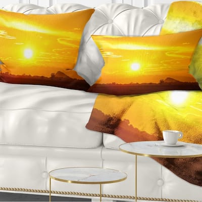 Designart 'Bright Yellow Sky At Sri Lanka Sunset' African Landscape Printed Throw Pillow