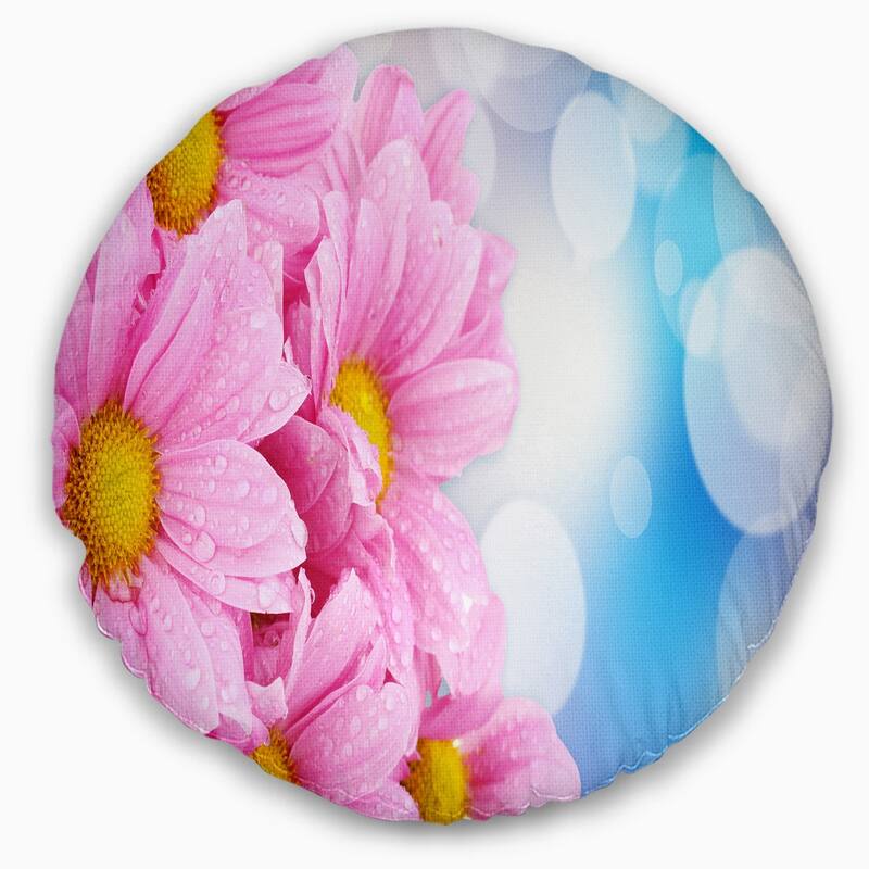 Designart 'Beautiful Pink Flower Bouquet' Floral Throw Pillow