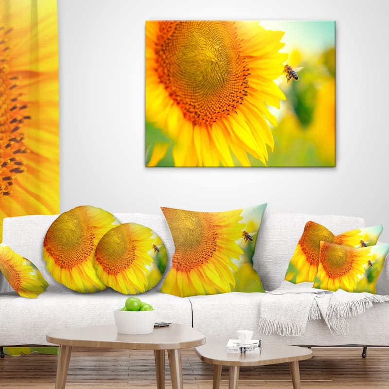 Designart 'Beautiful Sunflowers Blooming' Animal Throw Pillow - Bed ...