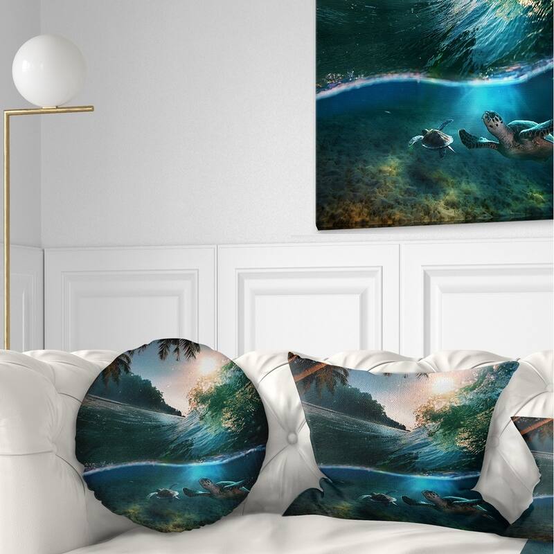 Designart 'Tropical Paradise Seashore' Seascape Throw Pillow - Round - 20 inches round - Large