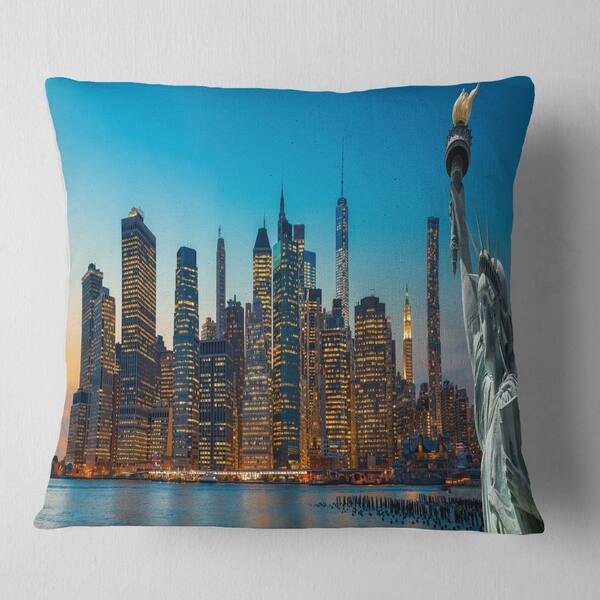 Shop Designart Evening New York City Skyline Panorama Throw