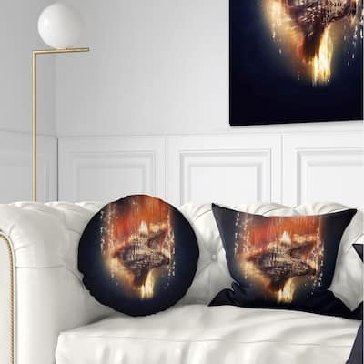 Designart 'Large Falcon in Flight' Animal Throw Pillow