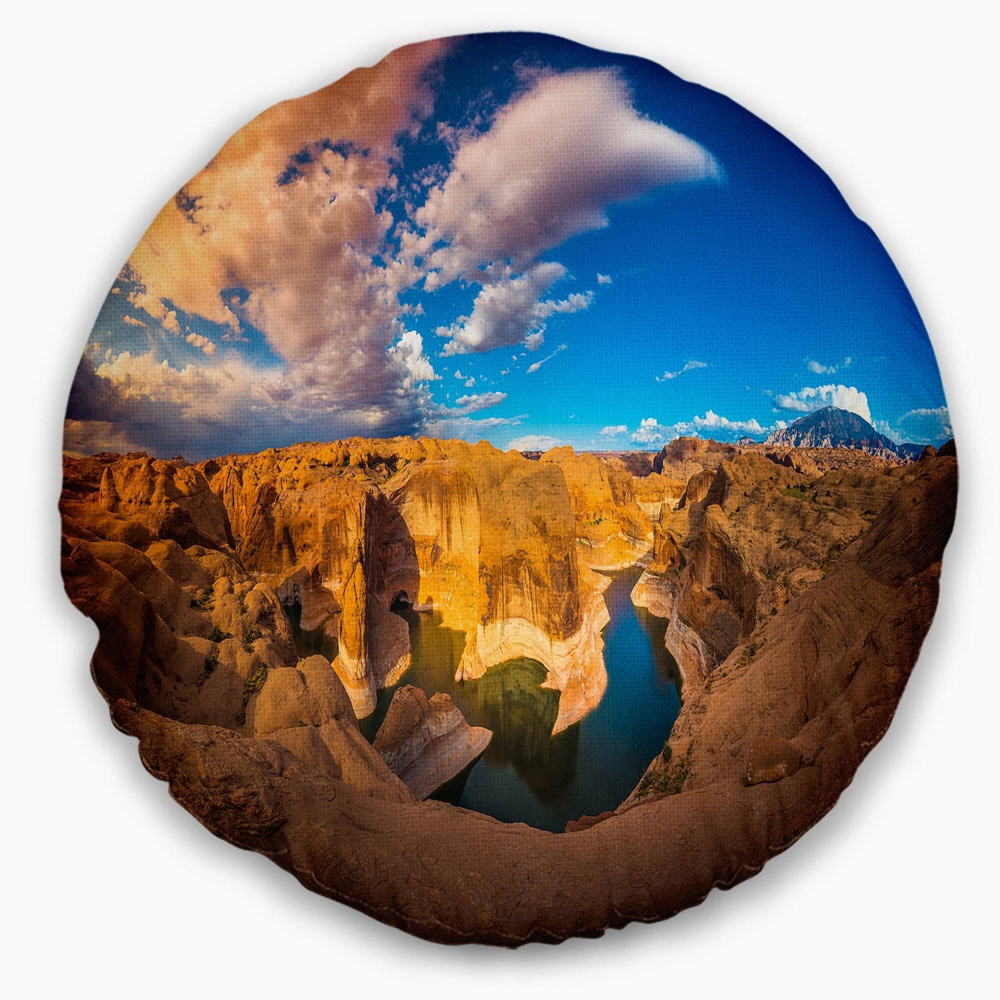 Designart 'reflection Canyon Lake Powell' Landscape Printed Throw 