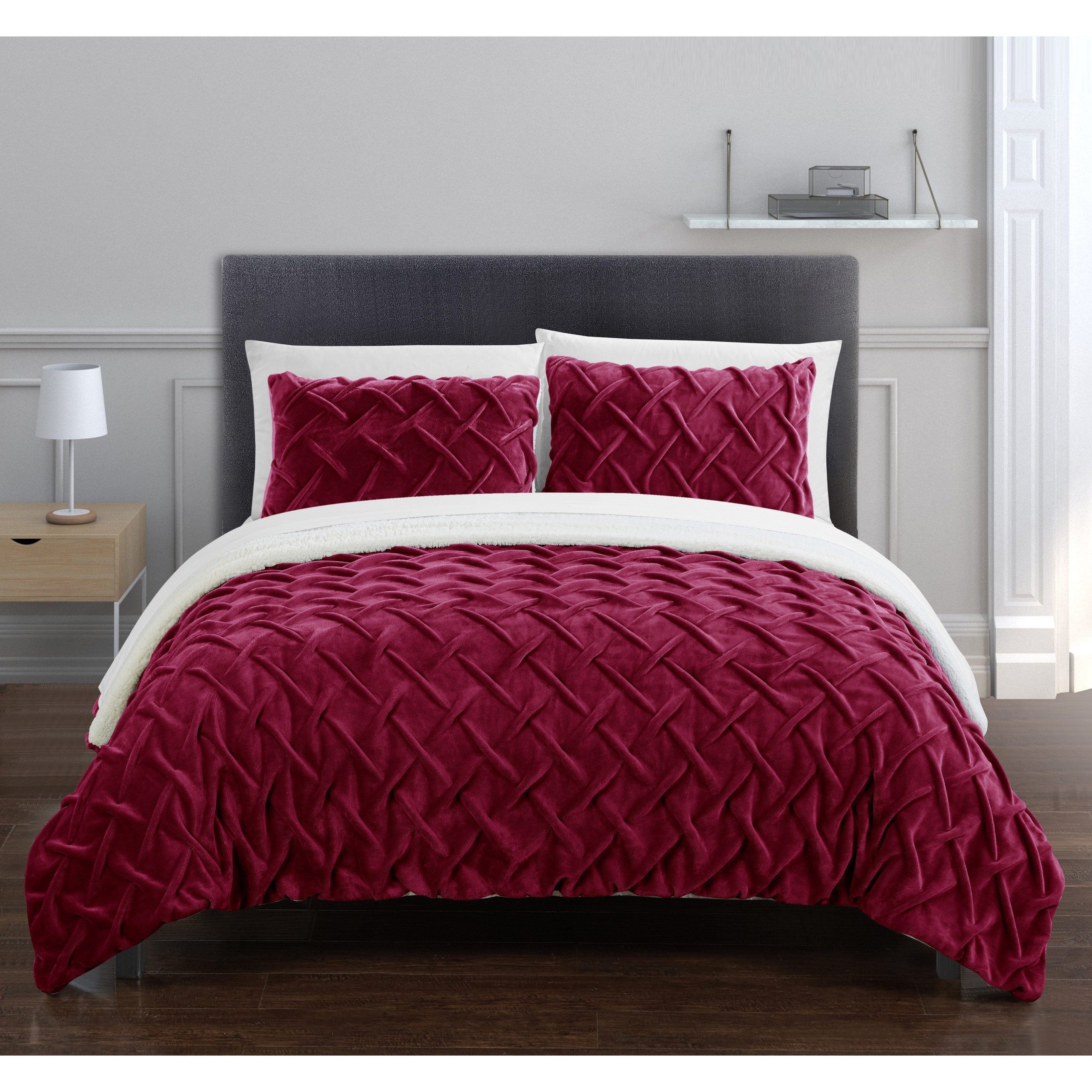Geometric with Throw Pillows 7-Piece Chic Ruched Pink Duvet Cover Set 