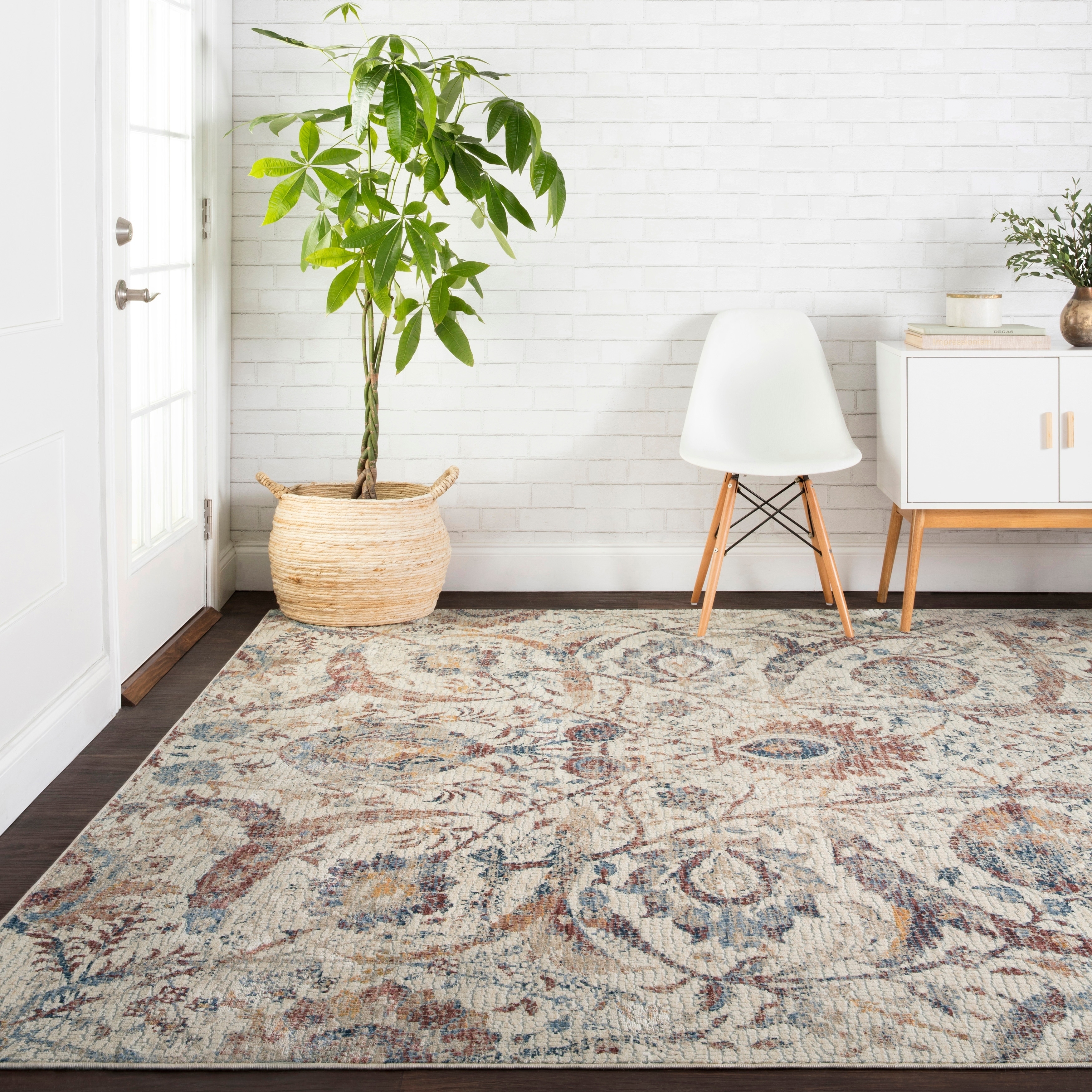 Alexander Home Traditional Mosaic Floral Spray Area Rug